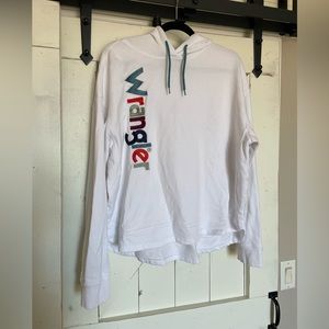 Wrangler Retro women’s white sweatshirt, size Large! Never worn.